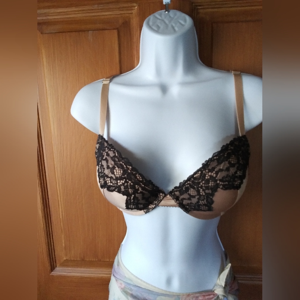 Aerie Ella Gel Black and Tan Bra with Elegant Lace Overlay 34D